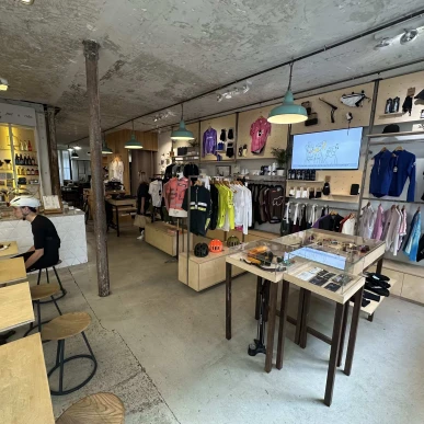 Vente - Café - Cycles - Habillement - Paris 11ème (75011)-photo-2